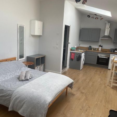 The Milking Sheds Apartment Tytherington  ภายนอก รูปภาพ